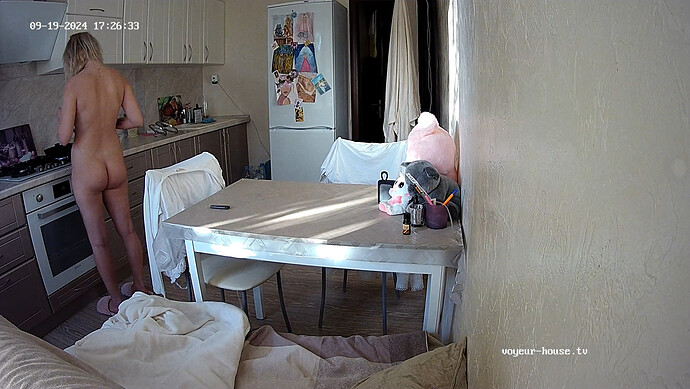 realm36-cam12-1726756030