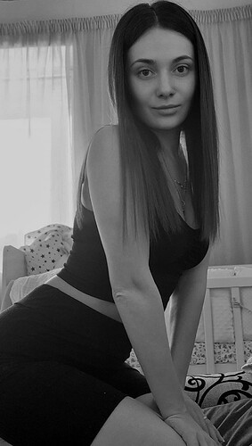 Picsart_24-03-13_23-43-40-247