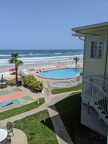 PXL_20230821_175150979