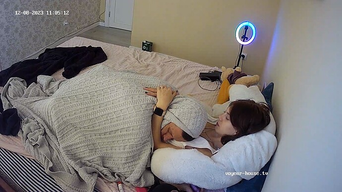 realm92-cam110-1702044901