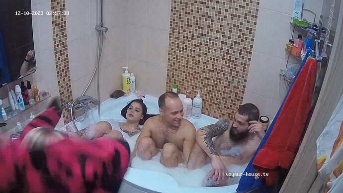 realm62-cam110-1702167220