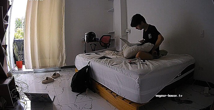 realm38-cam15-1758149218