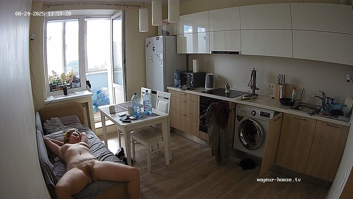 realm37-cam13-1756033531