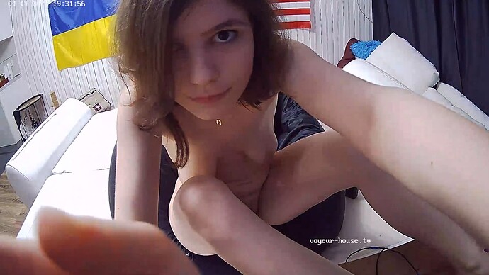 realm32-cam13-1681231642