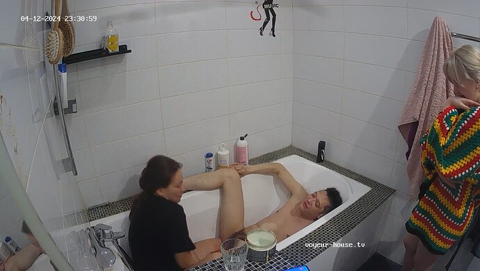 realm18-cam112-1712953892