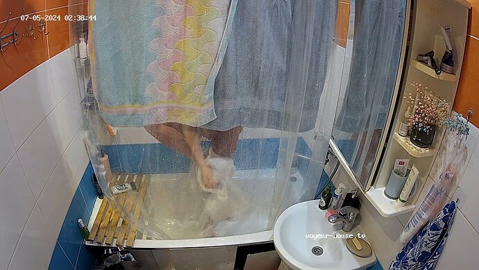 realm7-cam16-1720170384