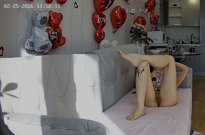 Grossy_260225_pussy_couch_@Xaner&_Grossy_realm135_01