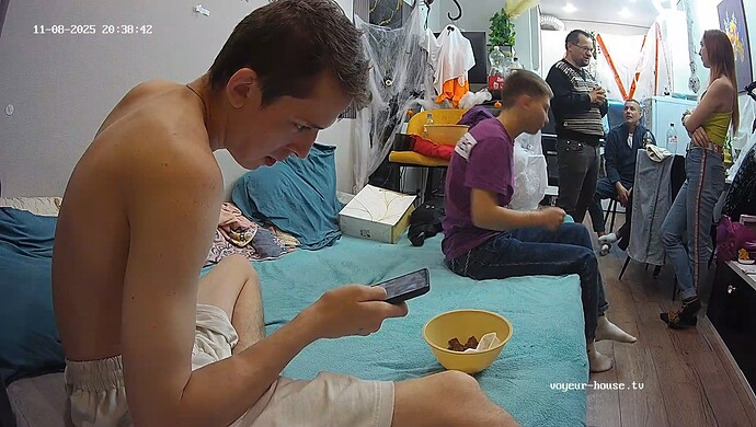 realm42-cam15-1762623561