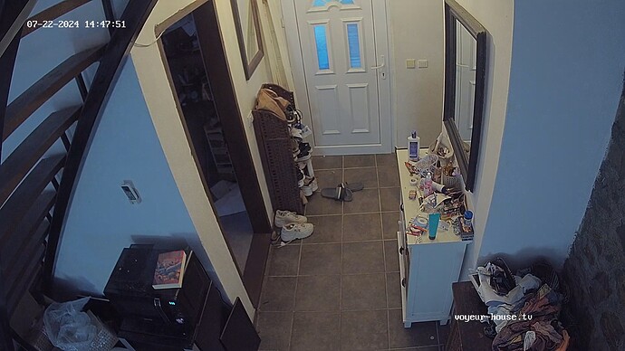 realm9-cam119-1721652508