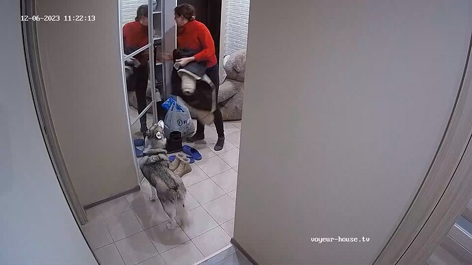 realm62-cam111-1701860480