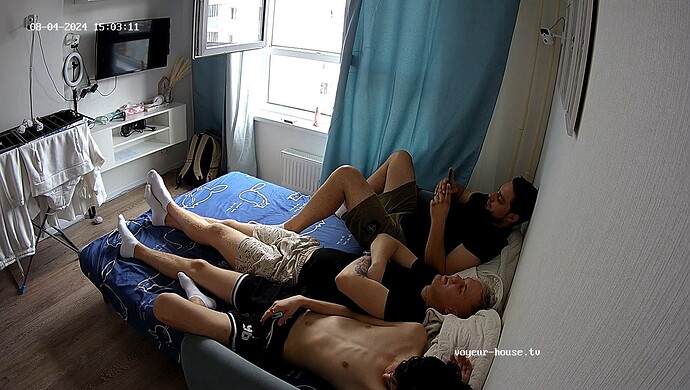 realm2-cam13-1722773010