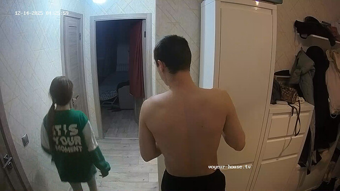 realm18-cam114-1765677131