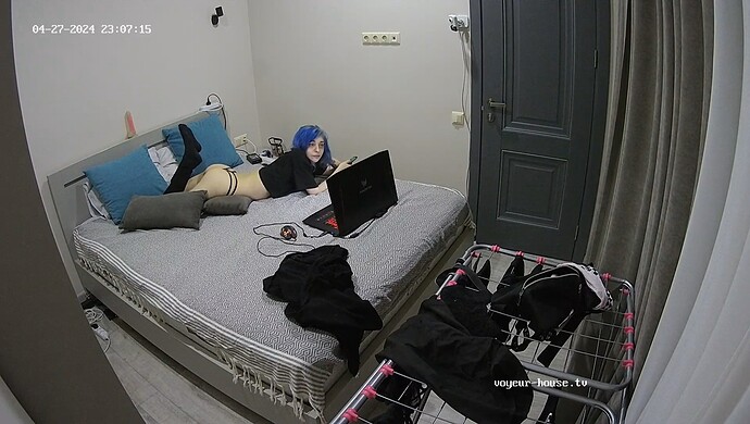 realm98-cam16-1714244870