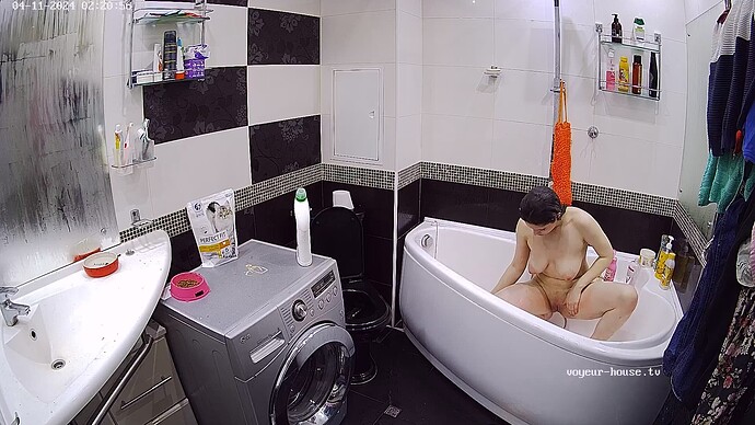 realm11-cam112-1712861153