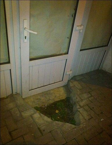 funny-construction-fails-pics-158-646392012419e__700