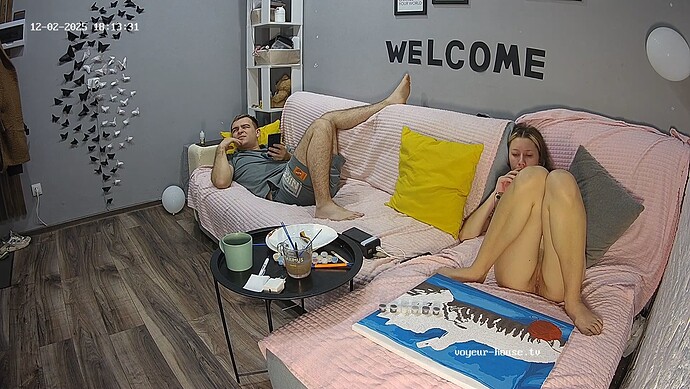 realm107-cam15-1764691397