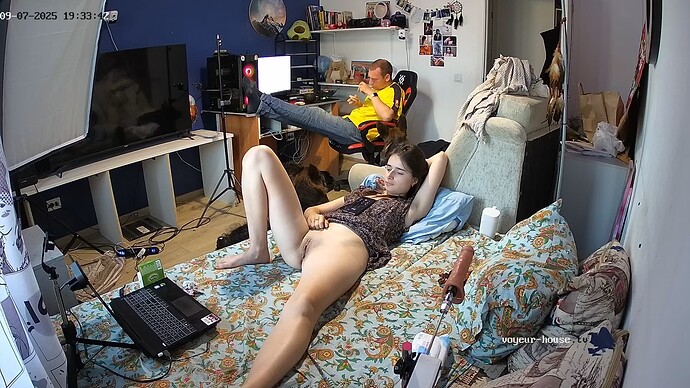 realm111-cam13-1757262859