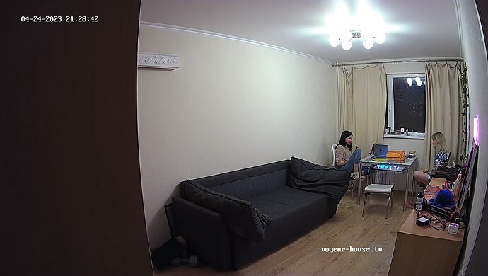 realm90-cam14-1682361056