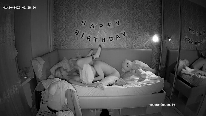 realm122-cam110-1768885026