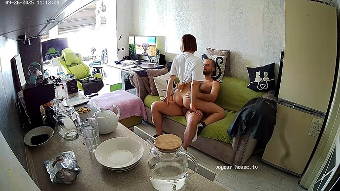 realm35-cam12-1758875048