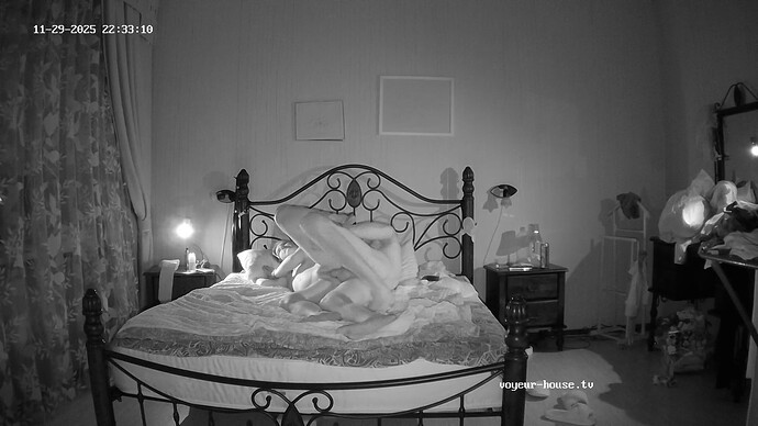 realm64-cam18-1764445041