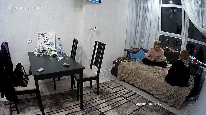 realm6-cam13-1694463064