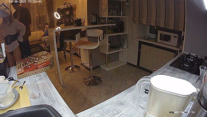 realm64-cam11-1761847013