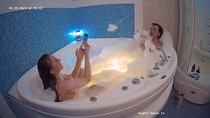 realm19-cam124-1713913004