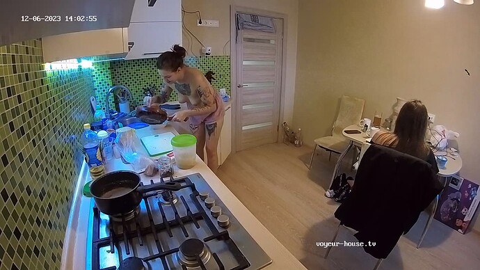 realm62-cam11-1701860750