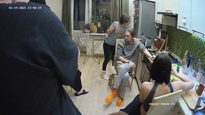 realm62-cam12-1737319264