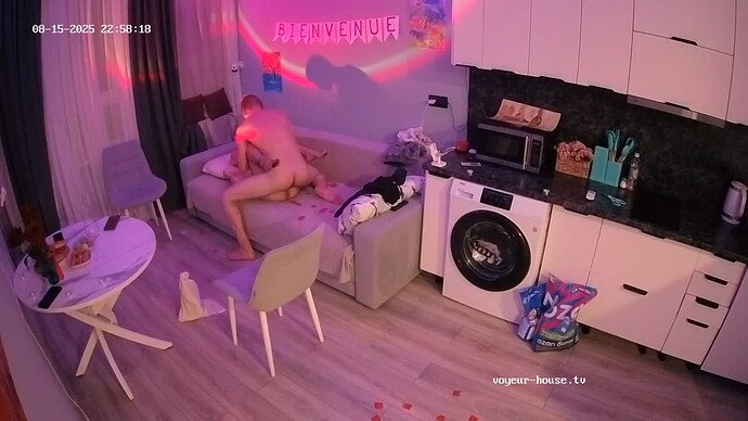 Zrzut ekranu z 2025-08-15 21-59-44