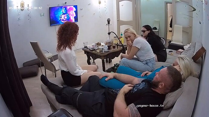 Indira_party_TJIK_sunglasses_220513_realm48-cam15-1652484672