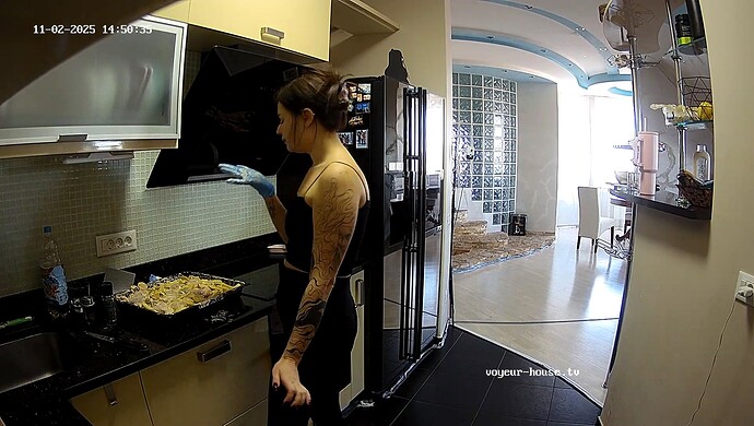 realm8-cam11-1762089035