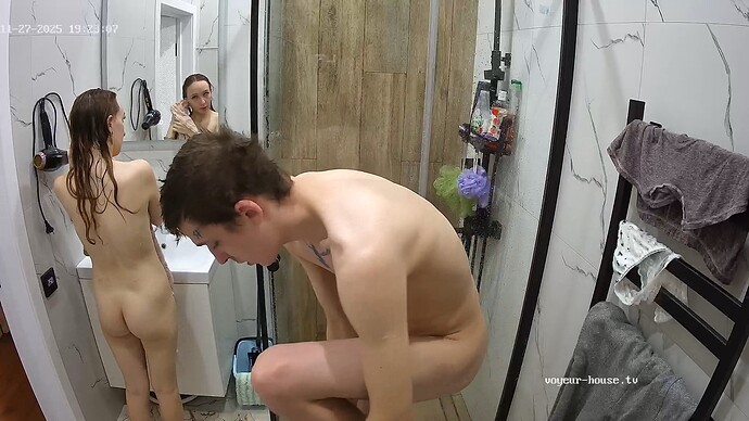 realm125-cam110-1764275472