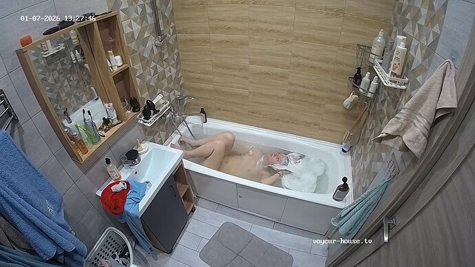 realm18-cam113-1767782485