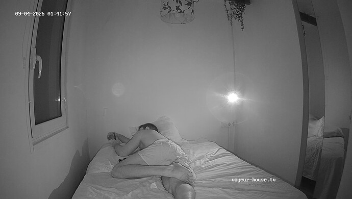 realm166-cam14-1788478951