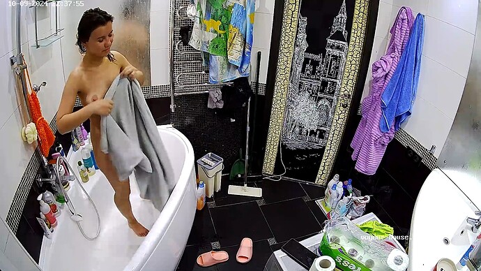 realm11-cam112-1728509876