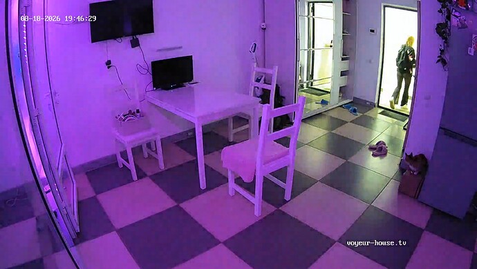 realm64-cam15-1787083834