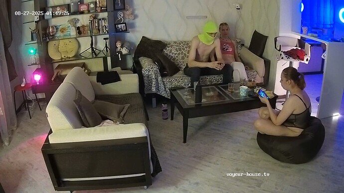 realm64-cam14-1756248609