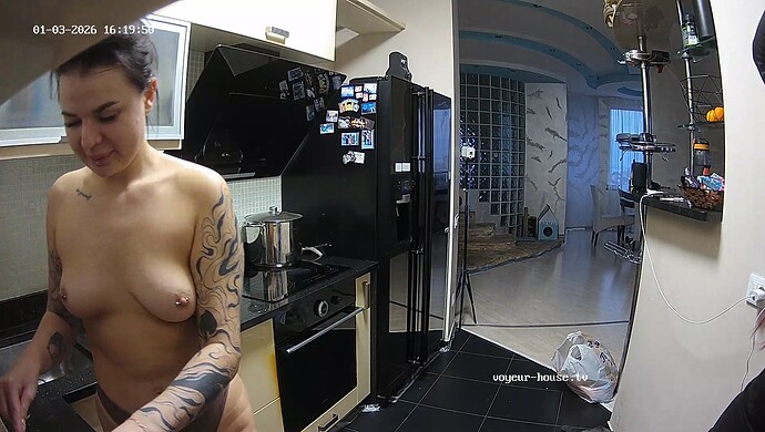 realm8-cam11-1767450022