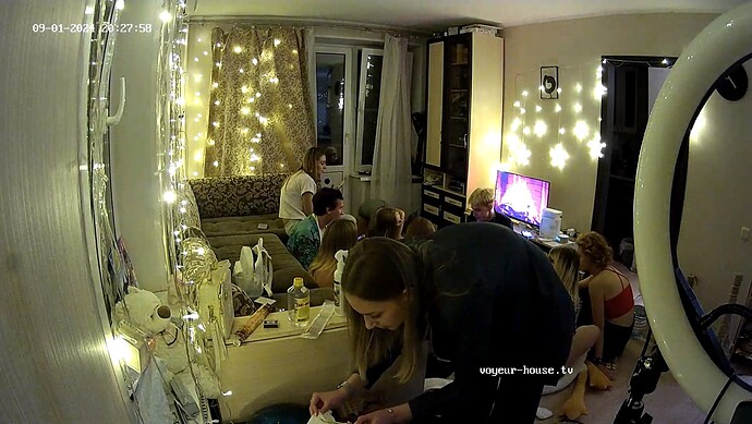 realm7-cam13-1725211712