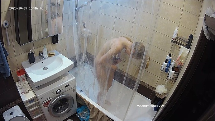 realm7-cam19-1759849648