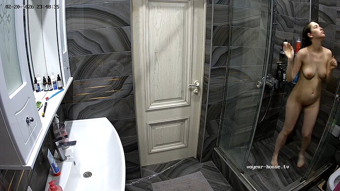 realm126-cam113-1771678396