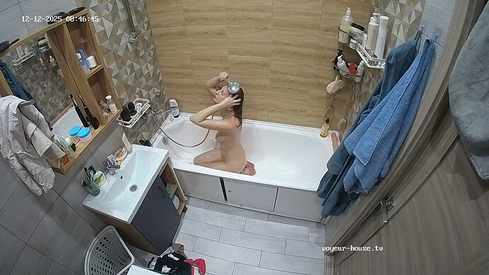 realm18-cam113-1765518448