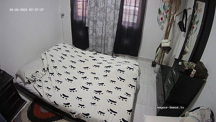 realm121-cam16-1760966897