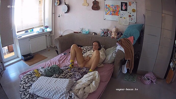 Rachel_230501_naked_couch_@_Rachel_realm75-cam13-1682963247