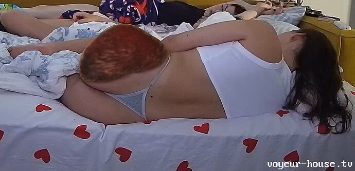 Joanna-GingerbredHeart-5