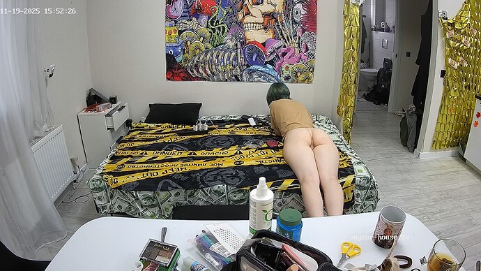 realm5-cam15-1763567577