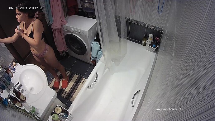 realm37-cam111-1717987393