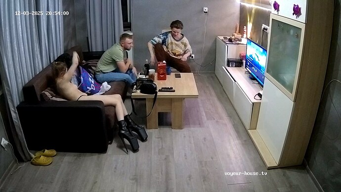 EvelynLippo-20251203-06